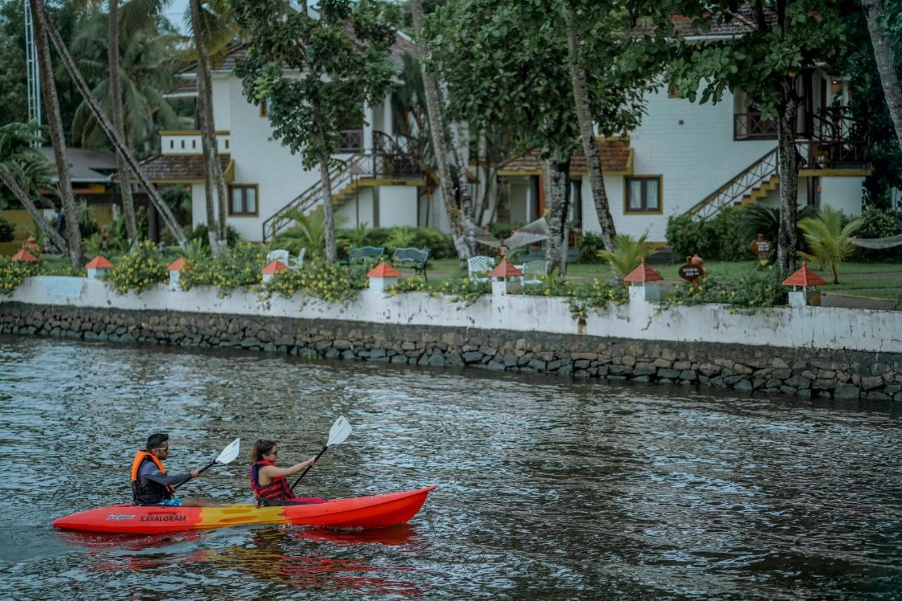 The World Backwaters, Alleppey Hotel Kumarakom Exterior photo